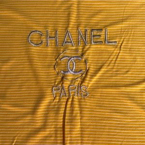 Chanel t shirt white Yellow stripe gold embroidery